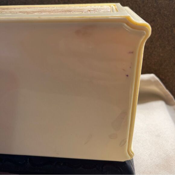 Vintage Asian Faux Carved Ivory Jewelry Box - Picture 7 of 9